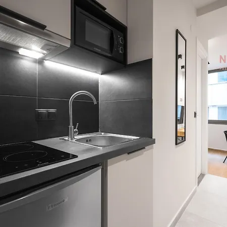 Vellow Door, Nilie Hospitality Mgmt Thessalonique